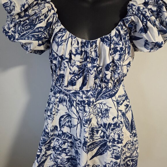 Abercrombie & Fitch Emerson Puff Sleeve Floral Dress with Empire Waist - Picture 4 of 5